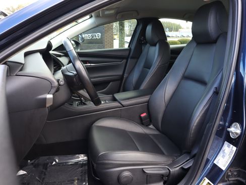 Certified 2022 MAZDA MAZDA3 s image 7