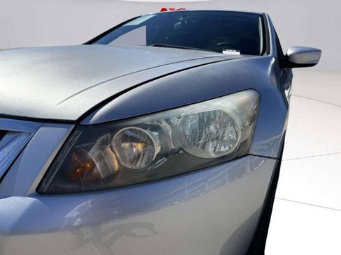 Used 2010 Honda Accord EX-L image 12