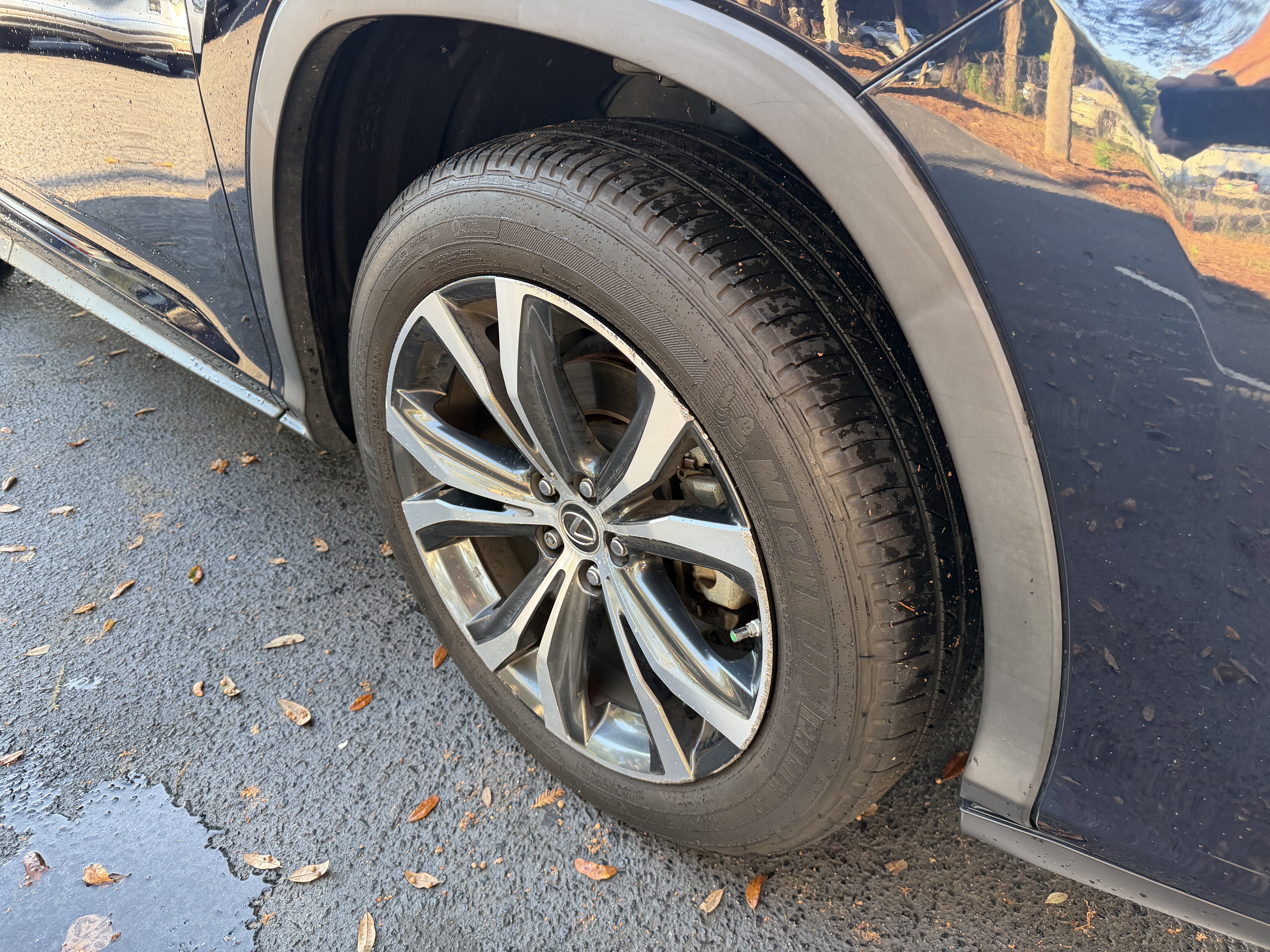 Certified 2021 Lexus RX 350L FWD w/ Premium Package image 11
