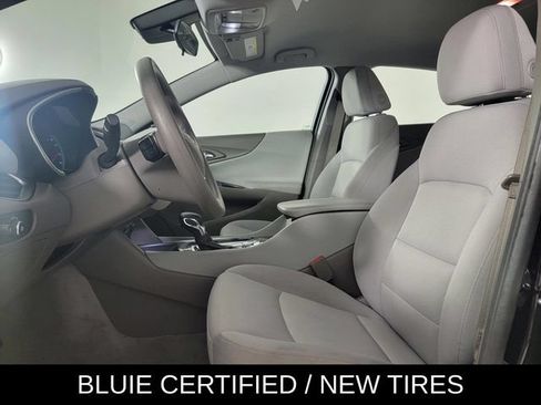 Used 2025 Chevrolet Malibu LT FWD image 13