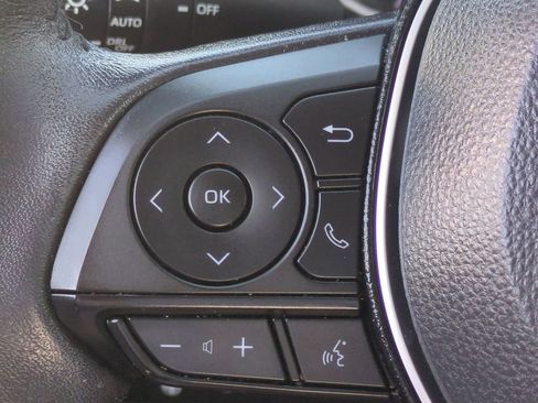 Certified 2021 Toyota RAV4 XLE Premium image 26