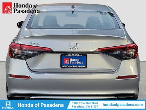Used 2023 Honda Civic LX image 3