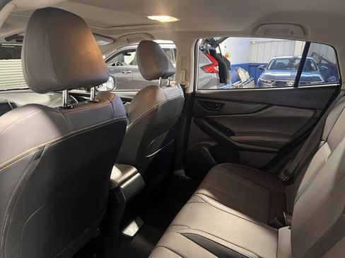 Used 2021 Subaru Crosstrek 2.5i Sport w/ Moonroof Package image 18