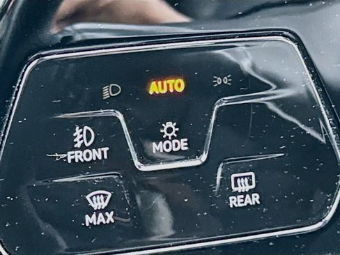 Used 2024 Volkswagen GTI S FWD image 32