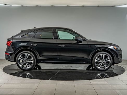 Used 2023 Audi Q5 2.0T Premium Plus w/ Premium Plus Package AWD/4WD image 4