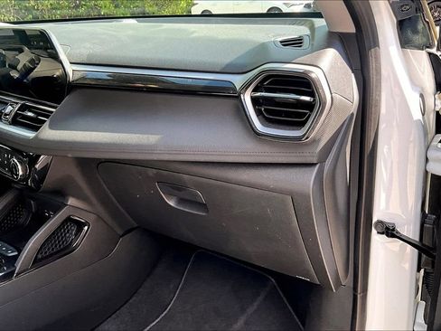 Used 2026 Chevrolet TrailBlazer LT FWD image 19