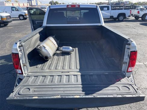 Used 2016 RAM 1500 Outdoorsman image 22