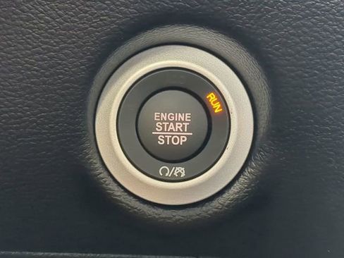 New 2026 Chrysler Voyager LX image 22