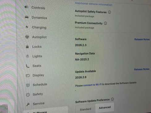 Used 2017 Tesla Model 3 Long Range image 18