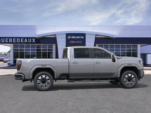 New 2026 GMC Sierra 3500 Denali w/ Denali Reserve Package AWD/4WD image 52