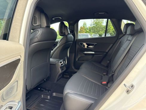 New 2025 Mercedes-Benz GLC 350e 4MATIC image 13