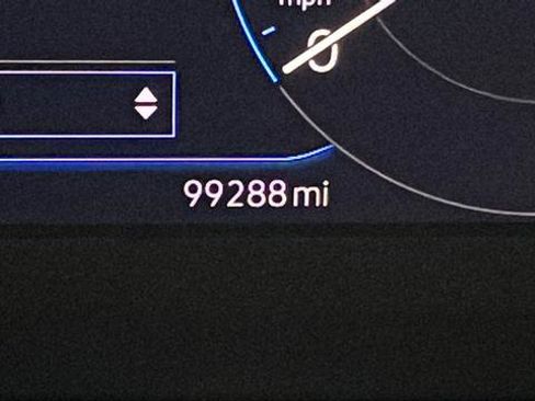 Used 2020 Volkswagen Jetta SEL FWD image 10