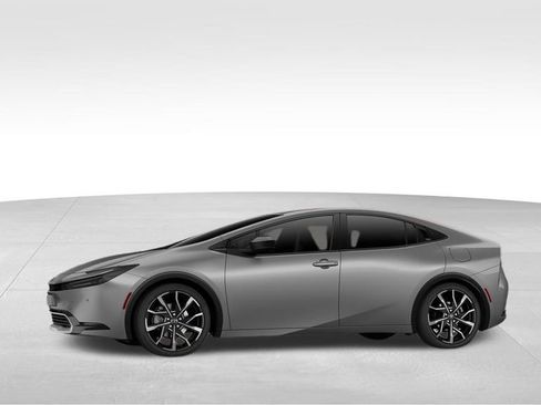 New 2026 Toyota Prius Plug-In Hybrid image 3
