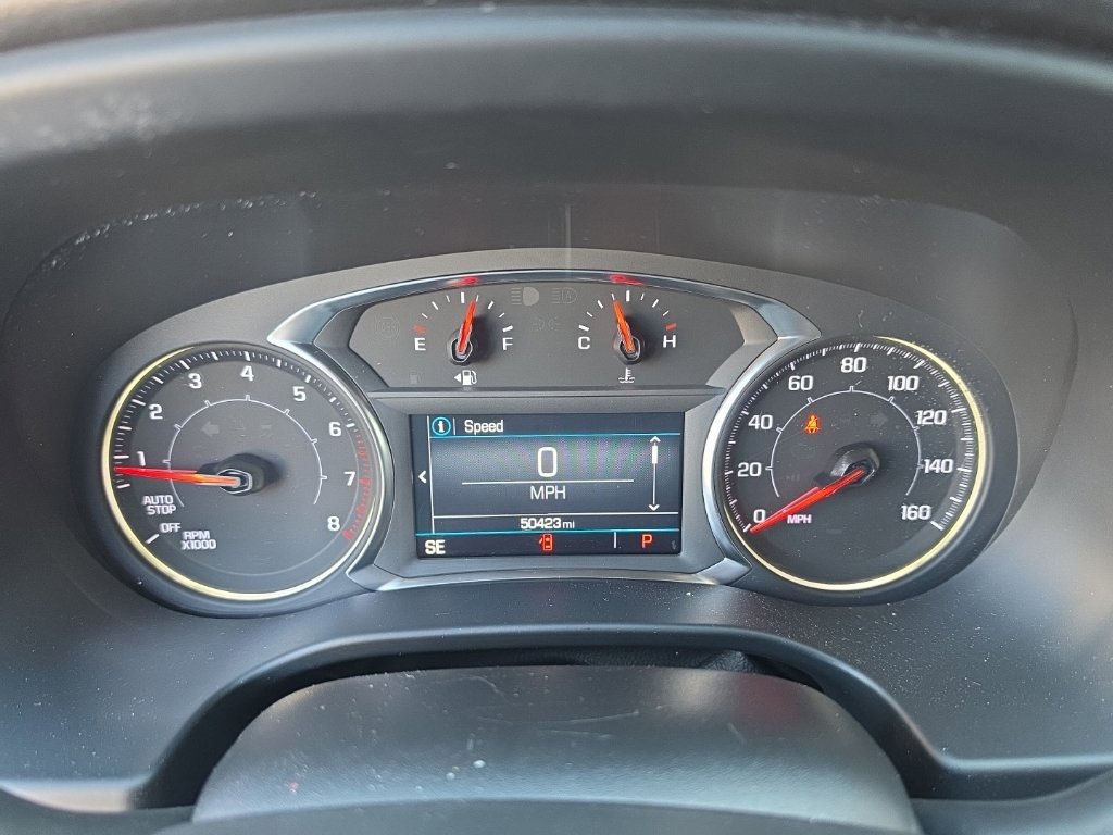 Used 2023 GMC Acadia SLE FWD image 16