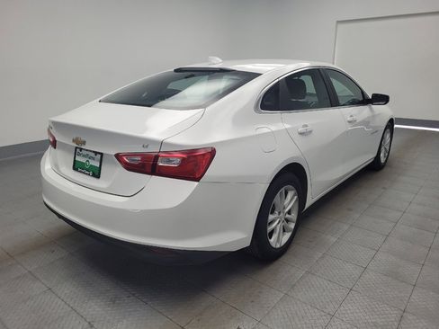 Used 2018 Chevrolet Malibu LT image 9