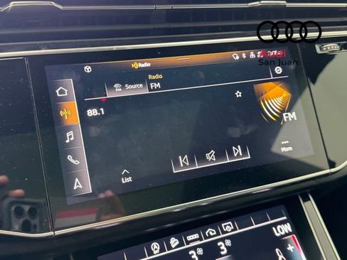 Used 2023 Audi Q8 Premium Plus w/ Premium Plus Package AWD/4WD image 18