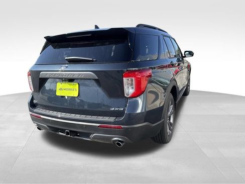 Used 2023 Ford Explorer XLT w/ Equipment Group 202A AWD/4WD image 9