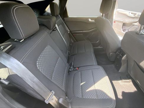 Used 2023 Ford Escape Active w/ Tech Pack #2 AWD/4WD image 19
