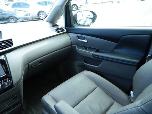 Used 2016 Honda Odyssey EX-L image 19