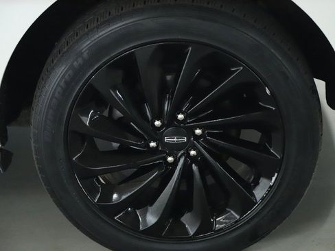 Used 2021 Lincoln Navigator Black Label w/ Special Edition Package image 10