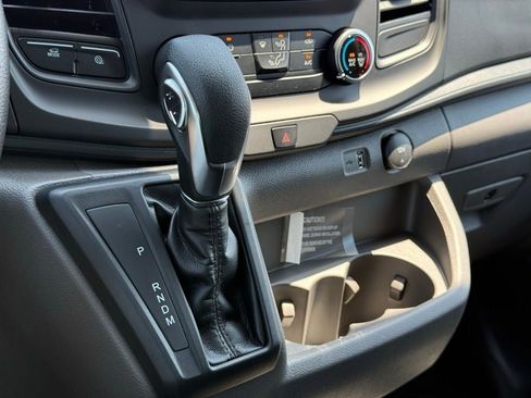 New 2025 Ford Transit 250 148 Medium Roof image 14