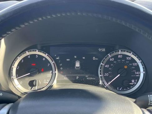 Used 2023 Toyota Highlander L image 34