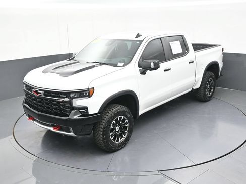 Used 2024 Chevrolet Silverado 1500 ZR2 w/ Technology Package AWD/4WD image 67
