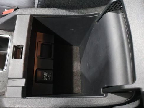 Used 2014 Honda Accord Sport image 31