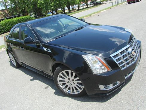 Used 2013 Cadillac CTS Performance RWD image 3