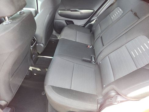 Used 2021 Kia Sportage LX w/ LX AWD Popular Package image 11