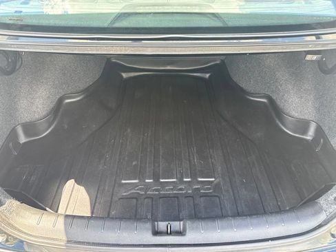 Used 2013 Honda Accord EX-L image 36