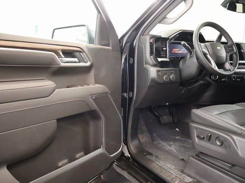 New 2026 Chevrolet Silverado 1500 LT w/ Z71 Off-Road Package AWD/4WD image 8