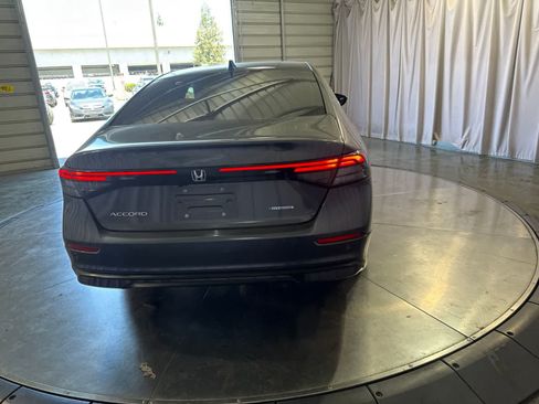 Used 2024 Honda Accord EX-L image 6