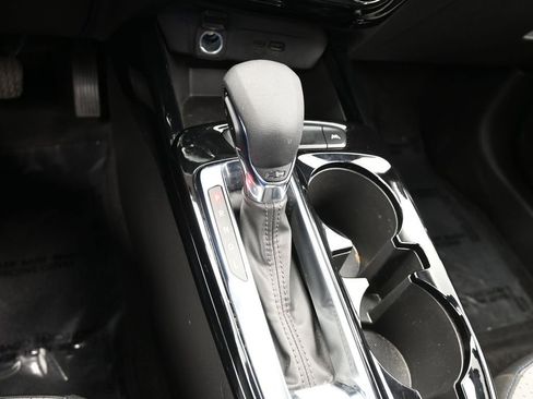 Used 2024 Chevrolet Trax LT image 24