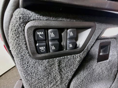 Used 2022 BMW X7 M50i AWD/4WD image 48