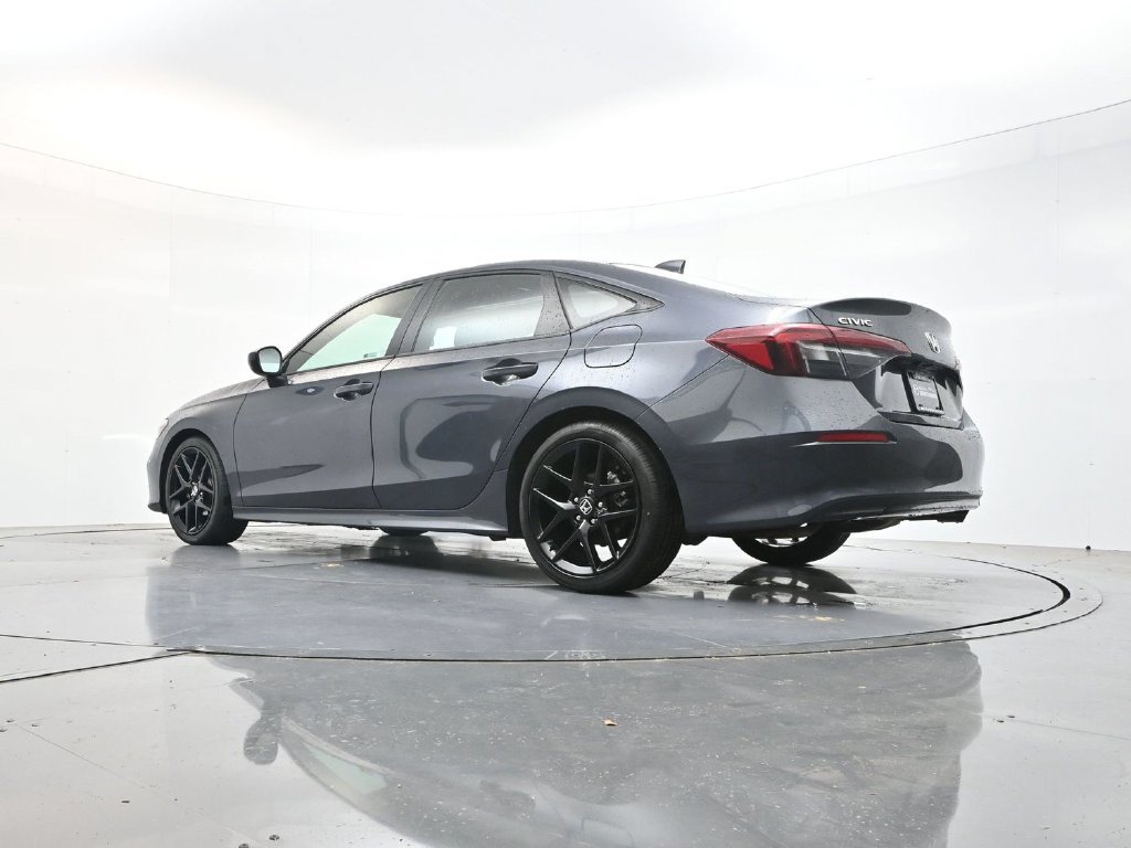 Used 2025 Honda Civic Sport image 21