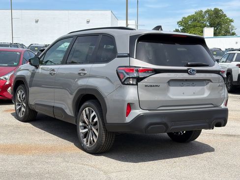 New 2026 Subaru Forester Touring AWD/4WD image 4