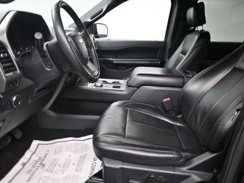 Used 2020 Ford Expedition XLT w/ Equipment Group 202A image 15