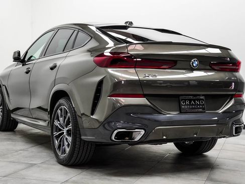 Used 2024 BMW X6 xDrive40i w/ Premium Package AWD/4WD image 9