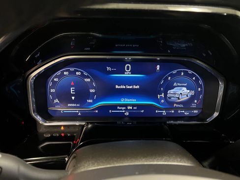 Used 2025 Chevrolet Silverado 1500 LT image 37