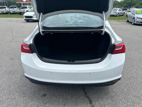 Used 2023 Chevrolet Malibu LT w/ Driver Confidence Package FWD image 10