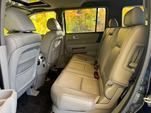 Used 2011 Honda Pilot EX-L image 12
