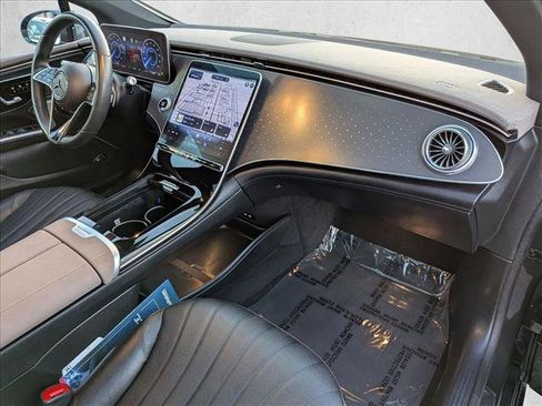 Certified 2022 Mercedes-Benz EQS 450+ Sedan image 24