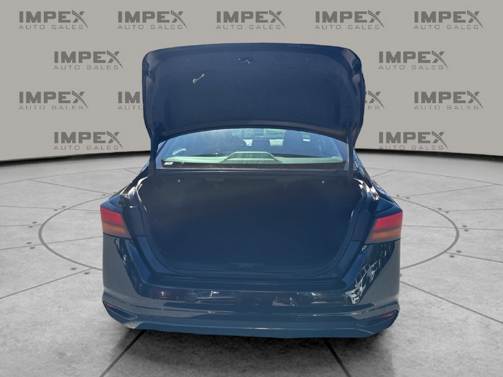 Used 2025 Nissan Altima 2.5 SV FWD image 27