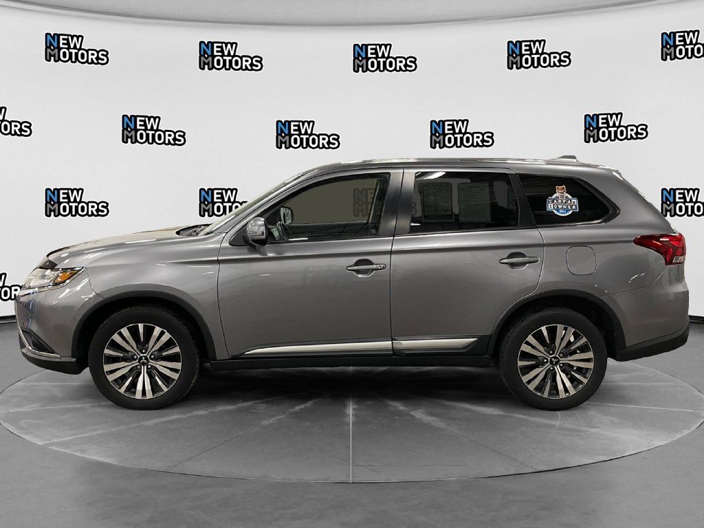 Used 2019 Mitsubishi Outlander SE AWD/4WD image 2