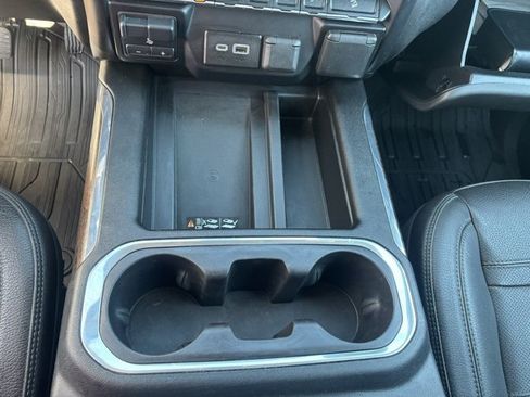 Used 2020 GMC Sierra 2500 Denali w/ Denali Ultimate Package image 22