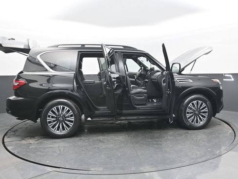 Used 2022 Nissan Armada SL w/ Midnight Edition Package RWD image 49