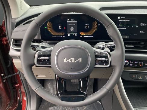 New 2026 Kia Carnival LXS image 18