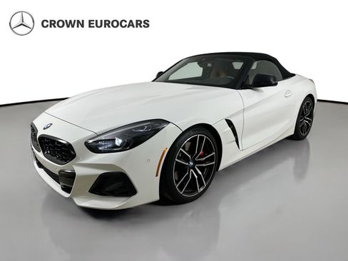 Used 2024 BMW Z4 M40i w/ Premium Package RWD image 1