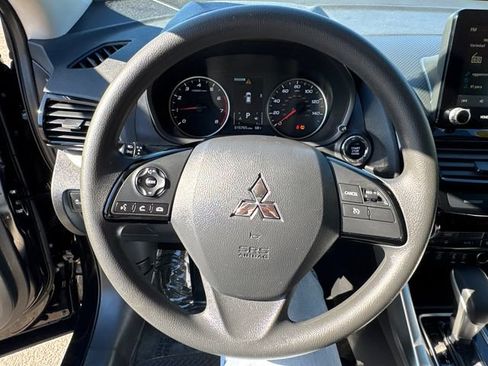 Used 2024 Mitsubishi Eclipse Cross LE image 29
